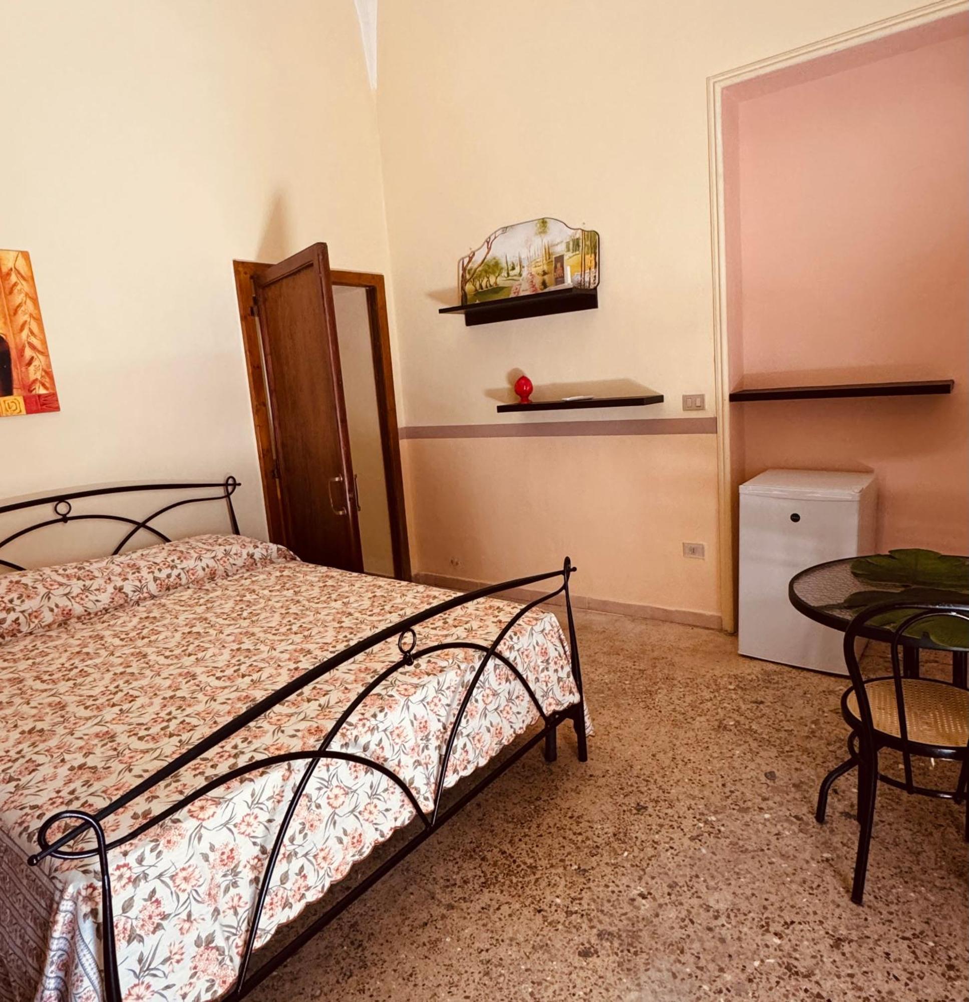Il Pozzo Di San Paolo Bed & Breakfast Galatina Exterior photo